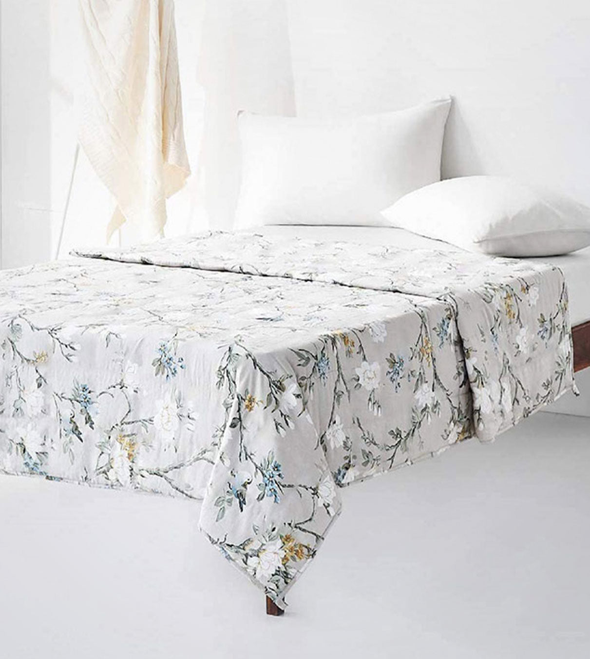 Product: Cotton Weighted Blanket Duvet Cover | Color: Magnolia
