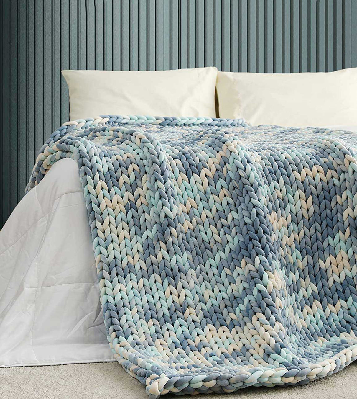 Product: Knitted Weighted Blanket | Color: Calm Sea