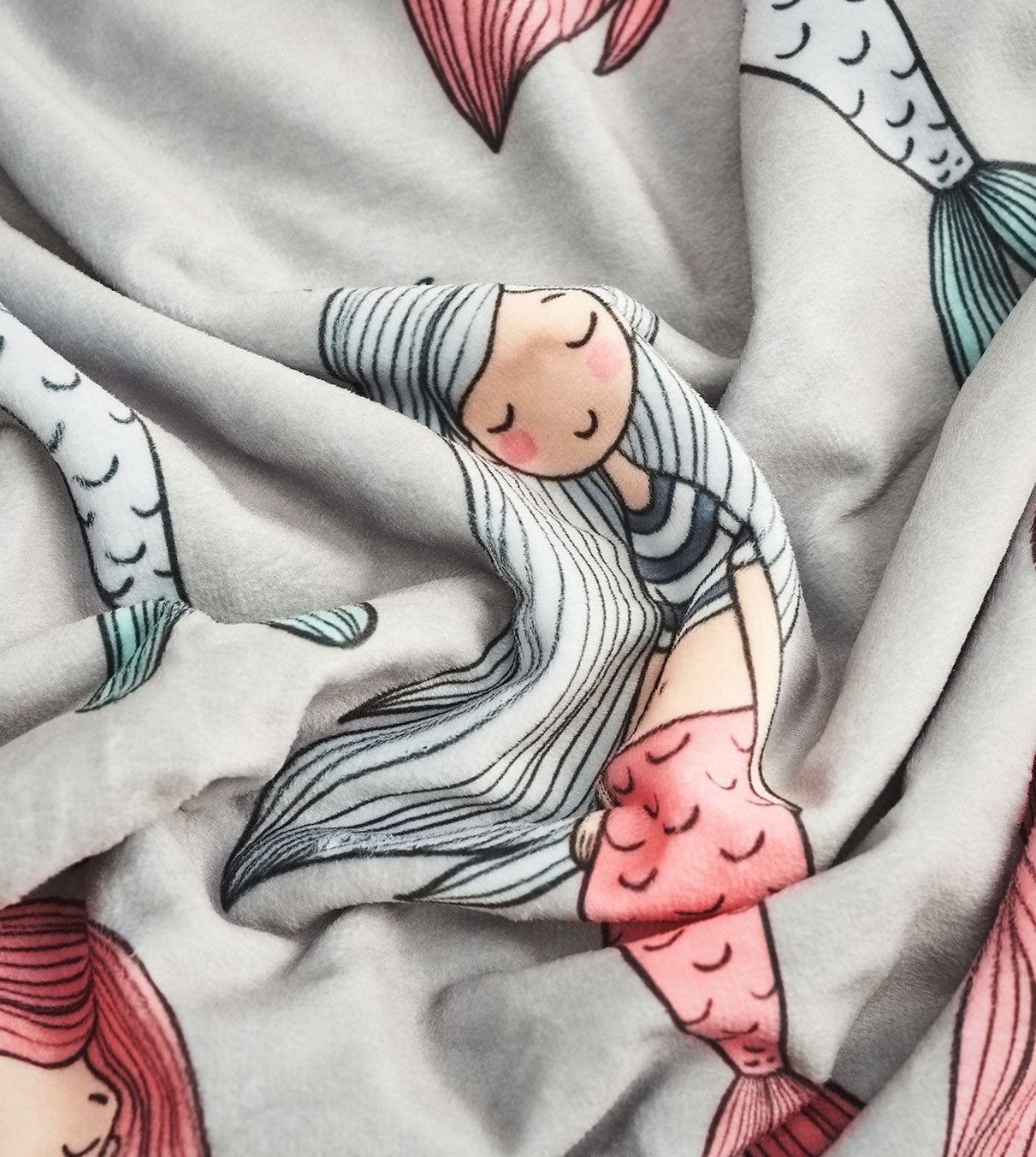 Product: Soft Weighted Blanket Duvet Cover | Color: Mermaid Print
