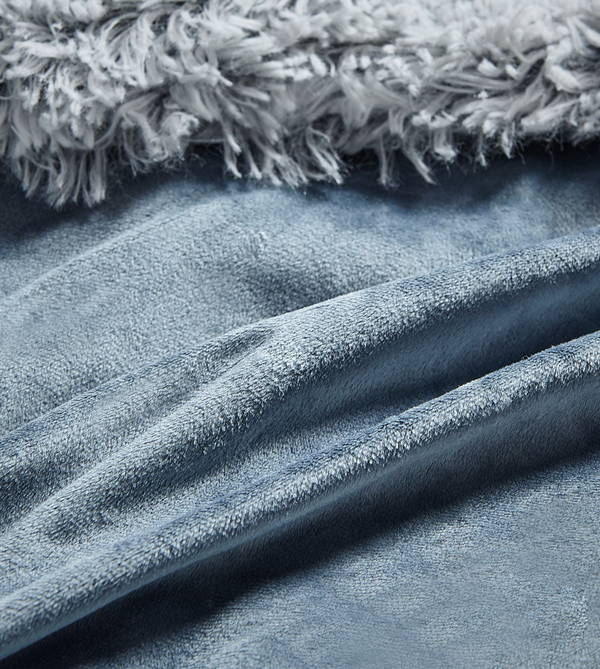 Product: YNM Weighted Blanket 15lb | Color: Faux-Fur Winter 2.0