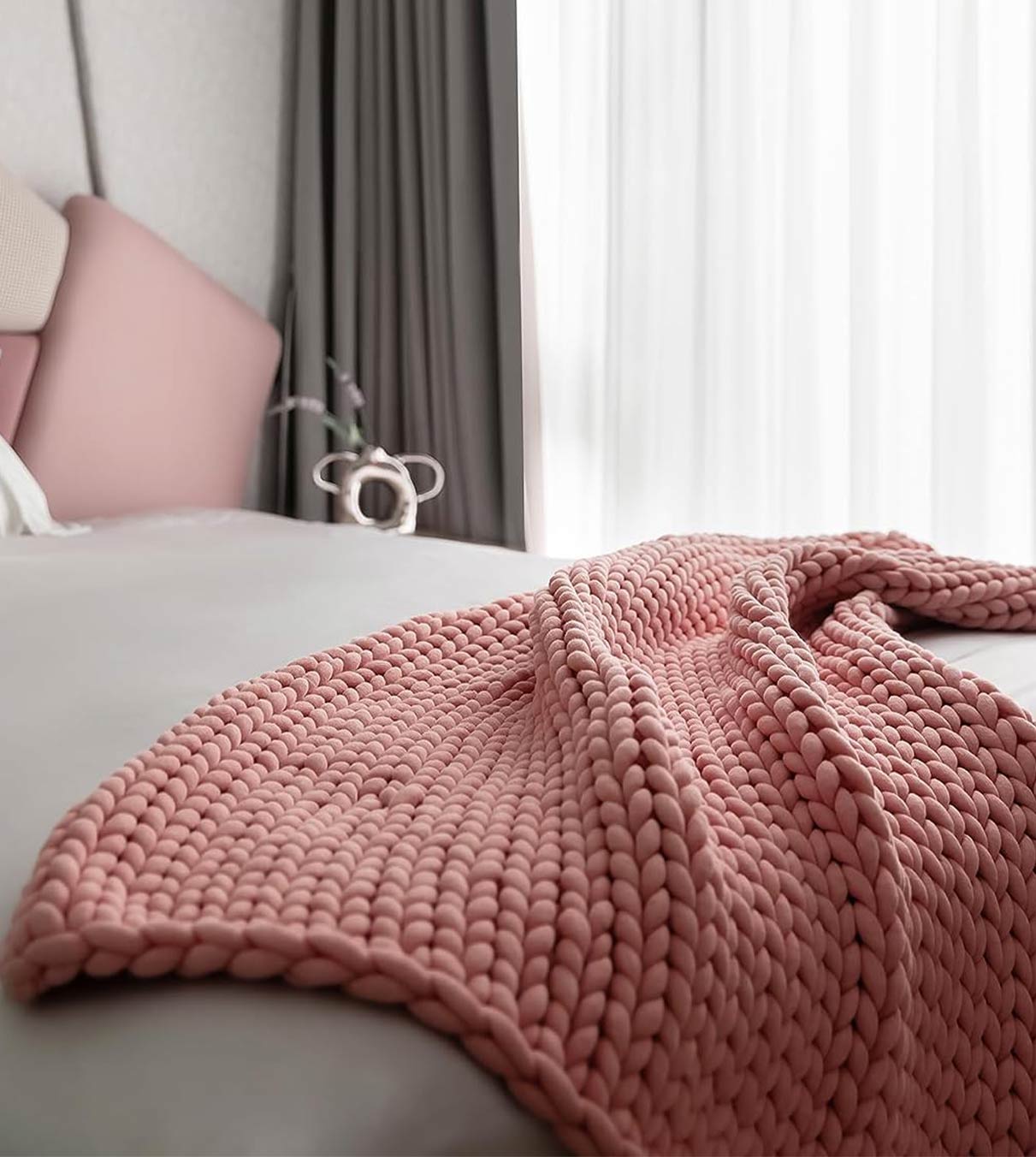 Product: Knitted Chunky Throw | Color: Sakura