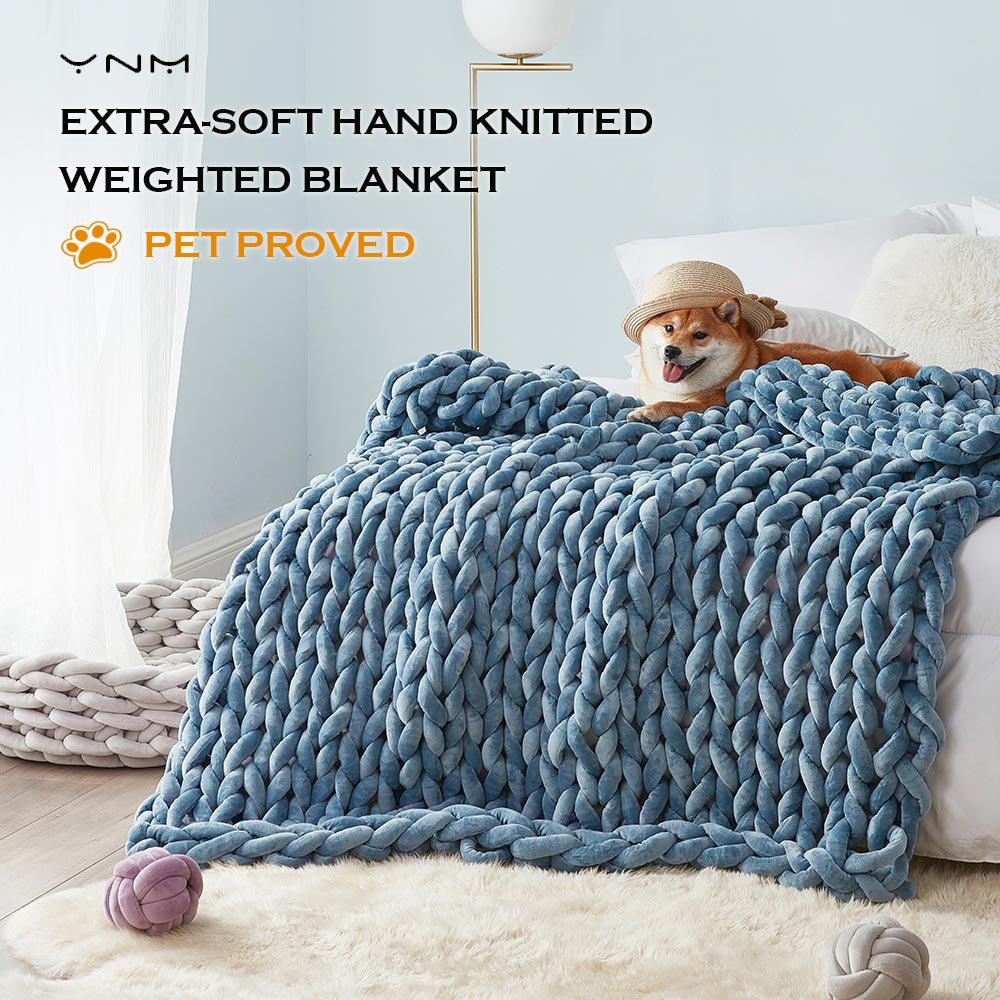 Product: 15lb Knitted Weighted Blanket | Color: Velvet Bella Sky