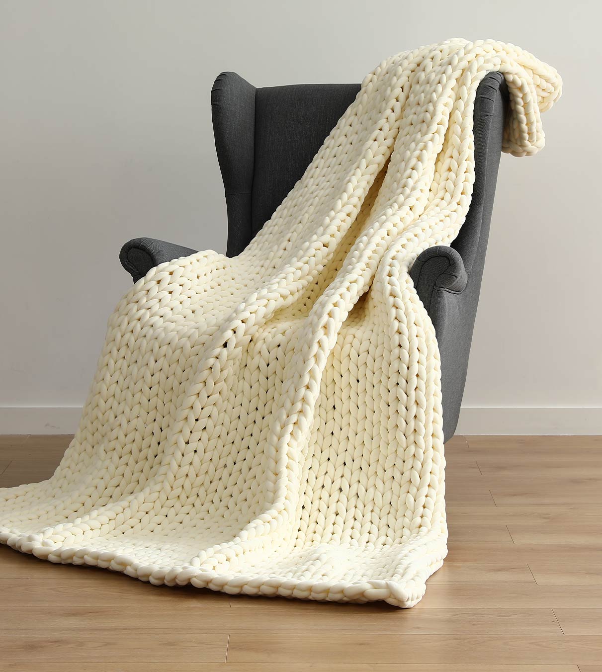 Product: 15lb Knitted Weighted Blanket | Color: Velvet Cream