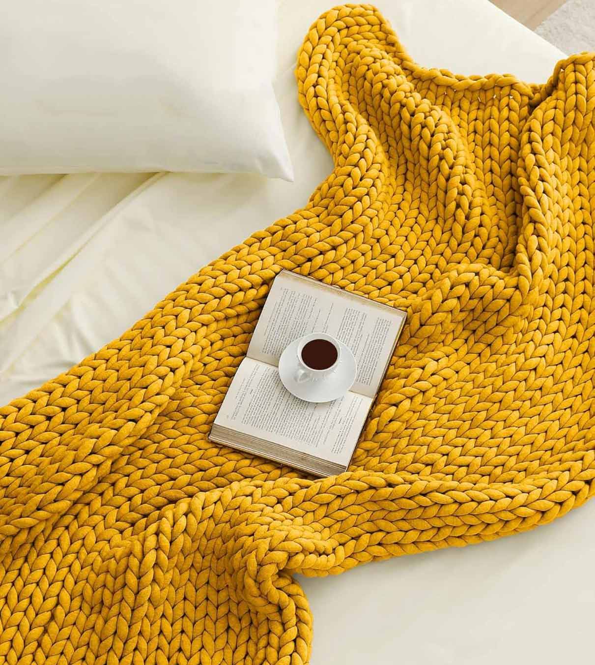 Product: Knitted Chunky Throw | Color: Yellow Fusion