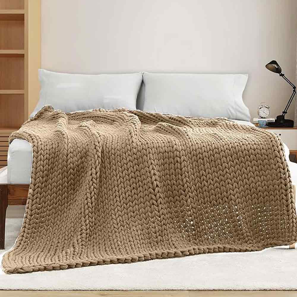 Product: Knitted Cotton Weighted Blanket | Color: Beige