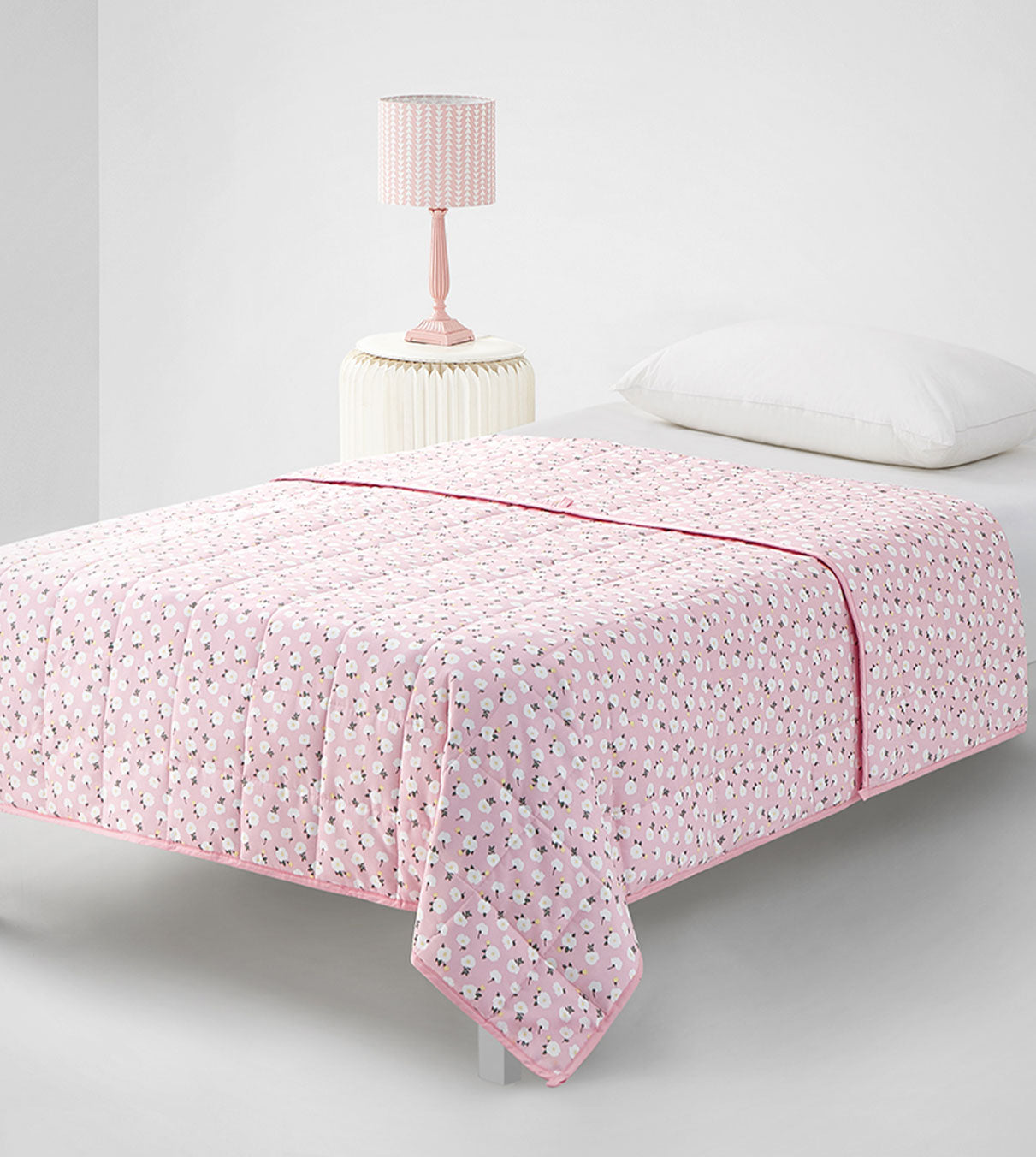 Product: Kids Original Cotton Weighted Blanket | Color: Pink Flower