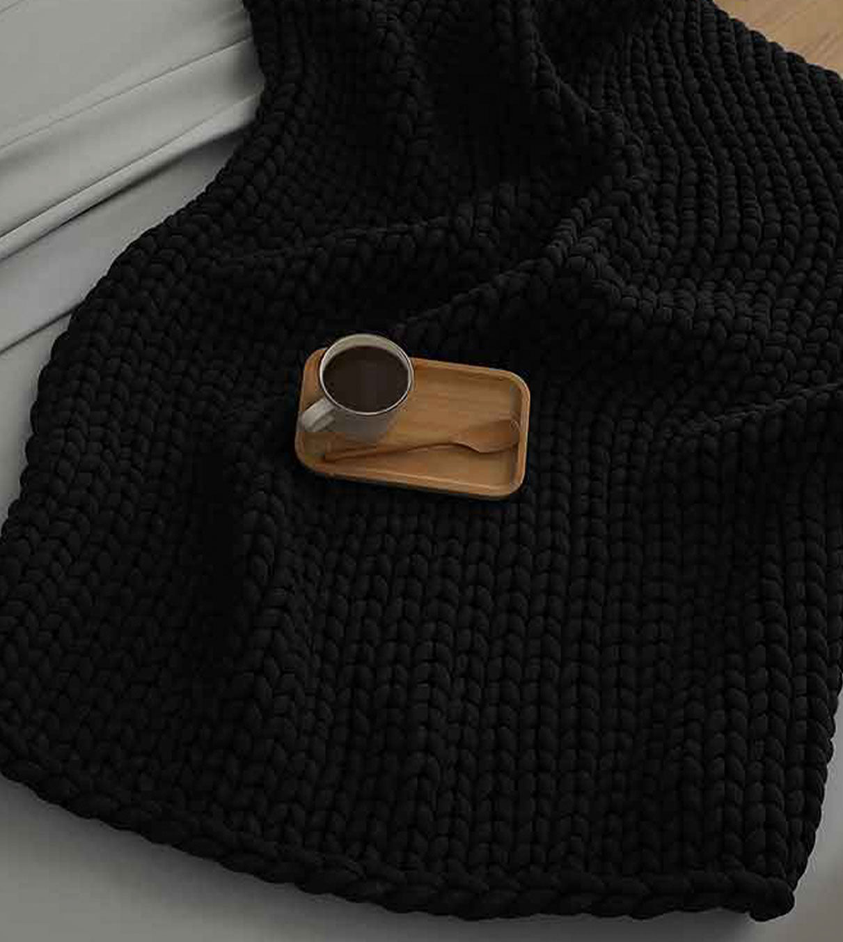 Product: Knitted Chunky Throw | Color: Black